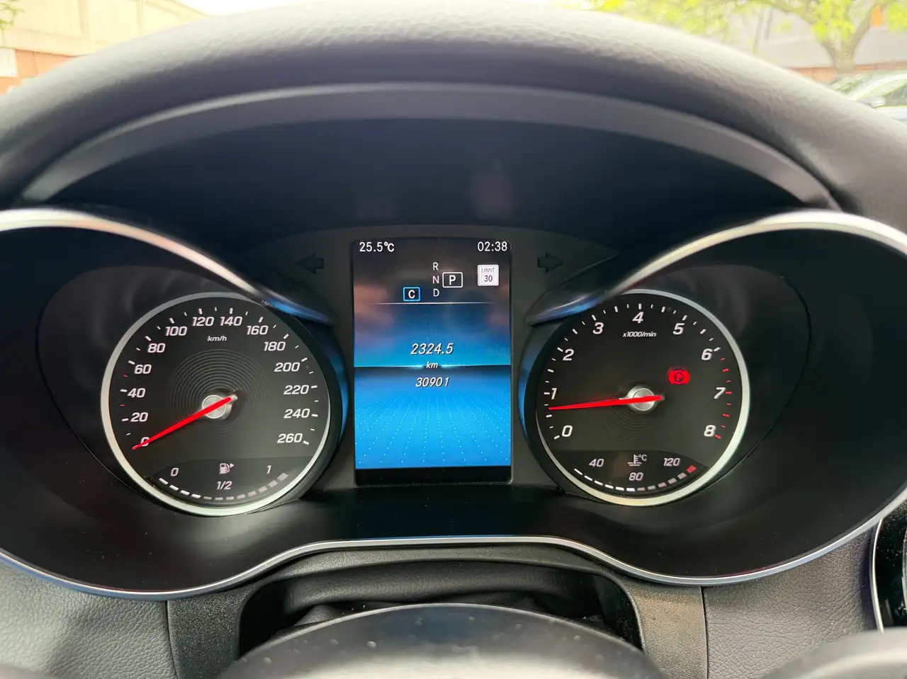 Mercedes-Benz GLC - Image 13