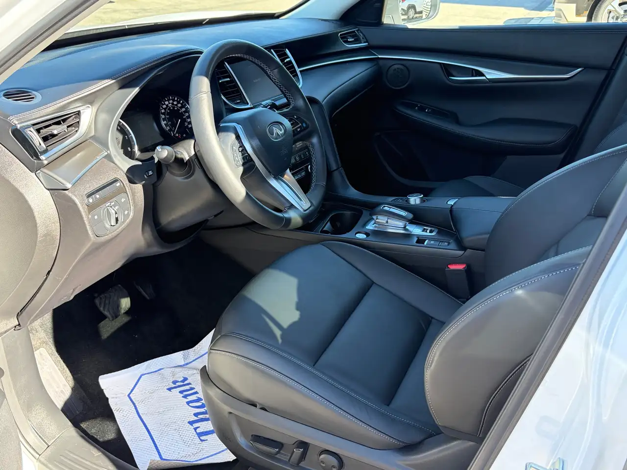 Infiniti QX50 - Image 11
