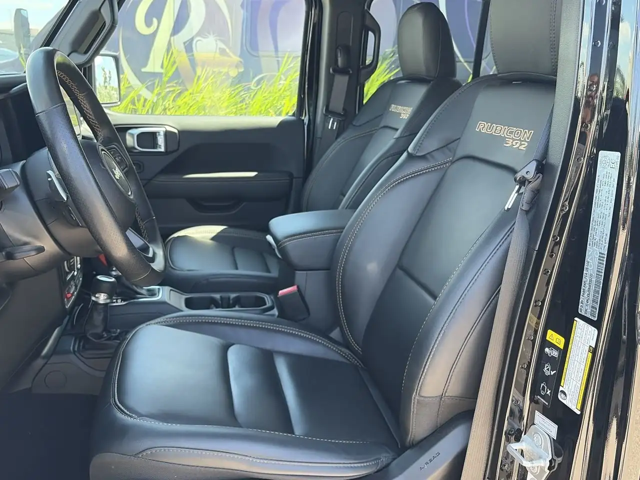 Jeep Wrangler - Image 19