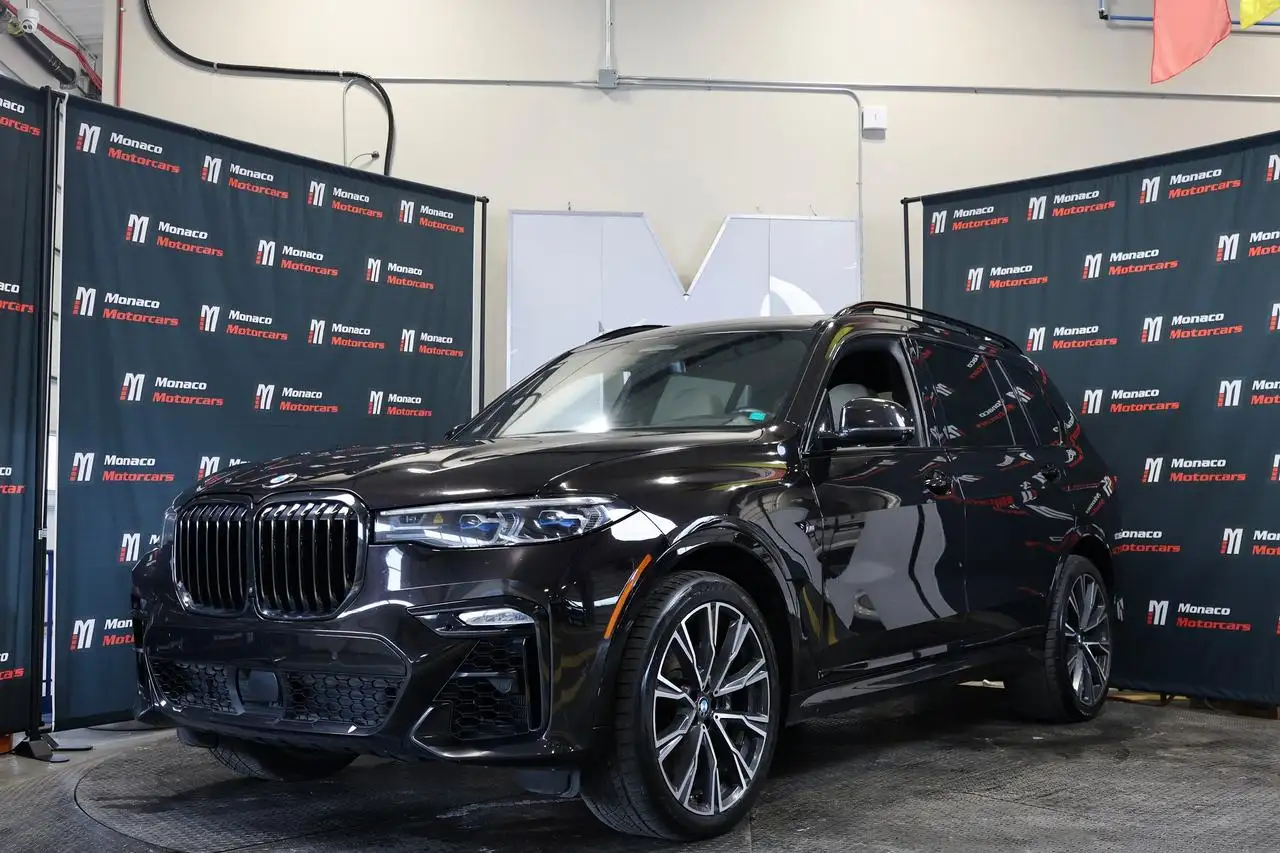BMW X7 - Image 1