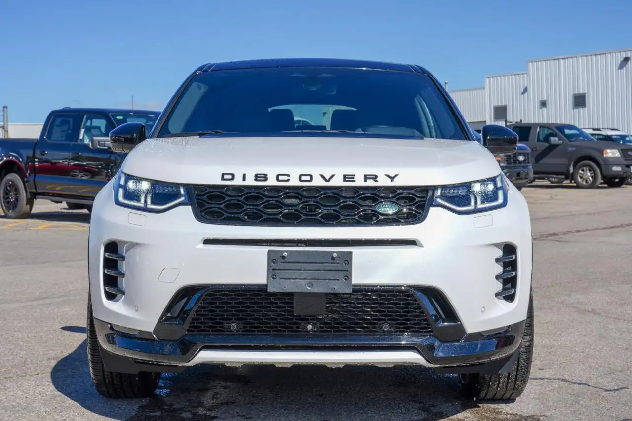Land Rover Discovery Sport - Image 21