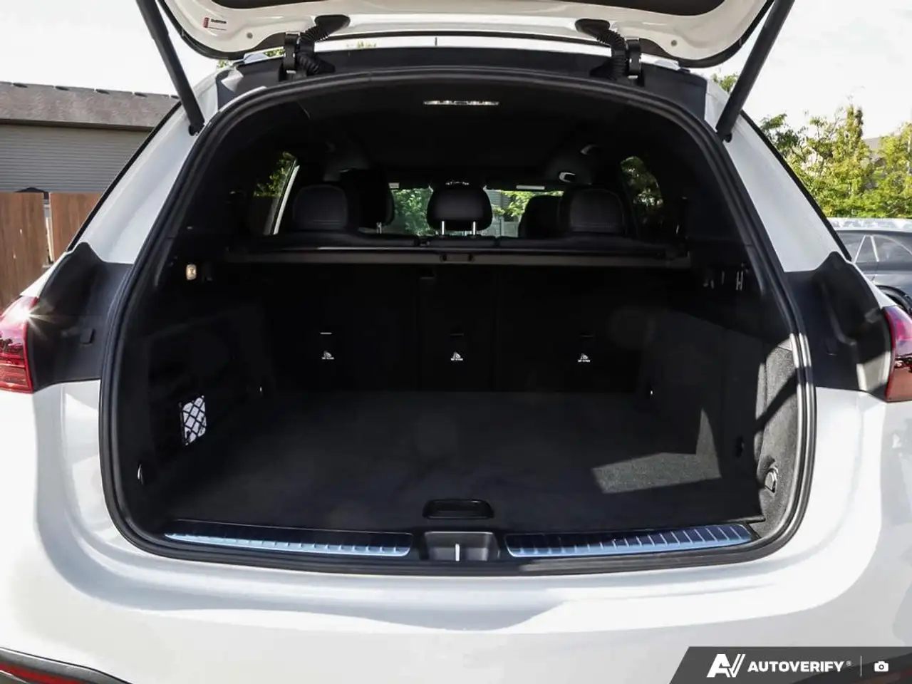 Mercedes-Benz GLE - Image 10
