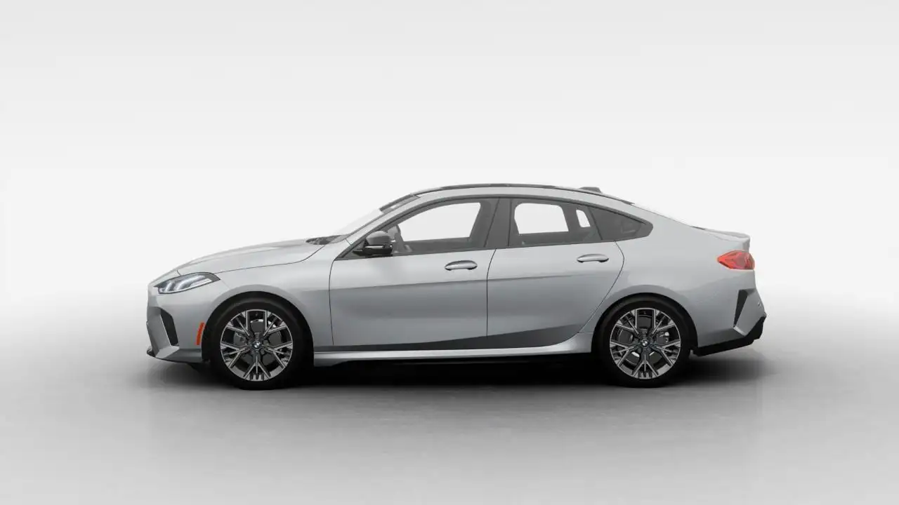 BMW 2 Series - Image 4