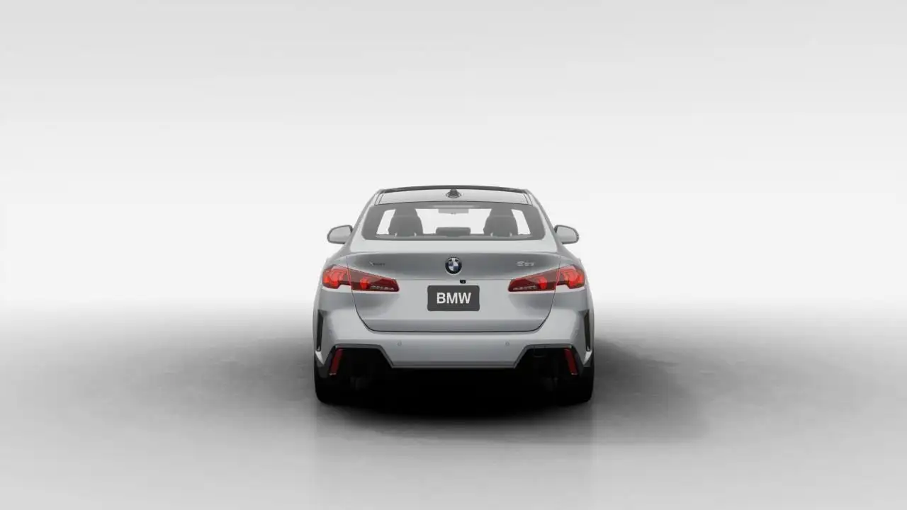 BMW 2 Series - Image 5
