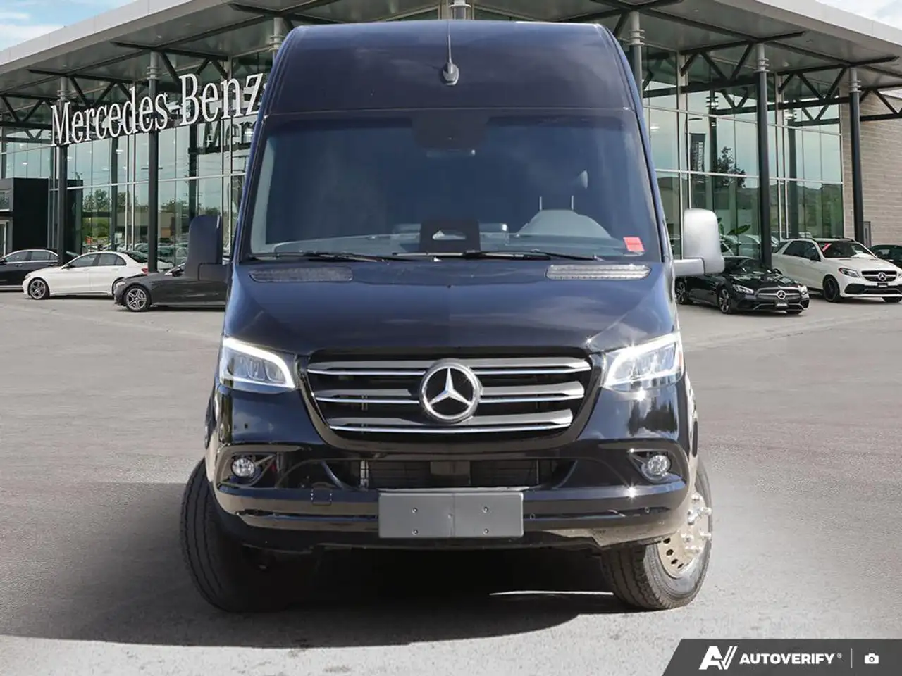 Mercedes-Benz Sprinter - Image 2