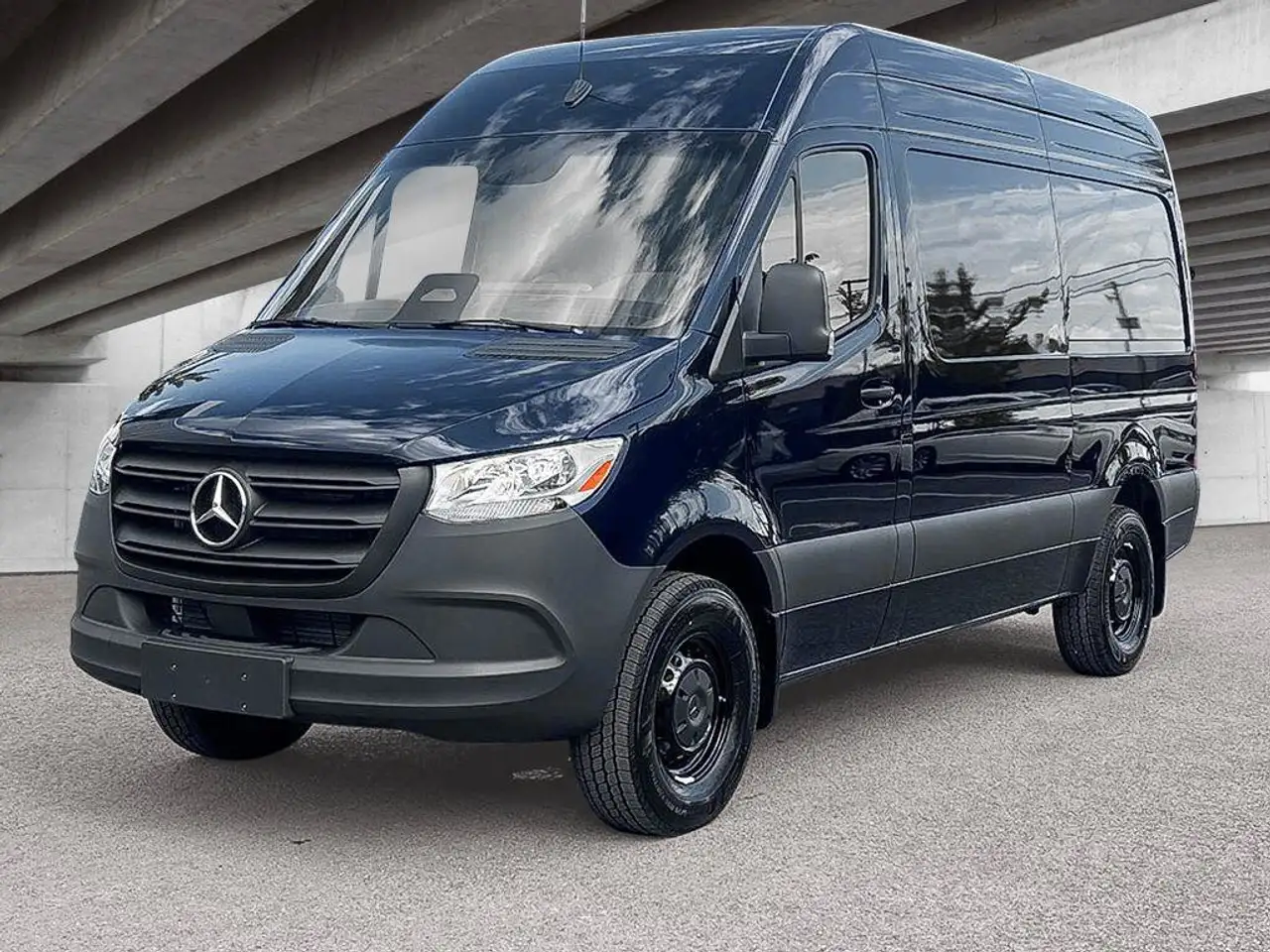 Mercedes-Benz Sprinter - Image 1