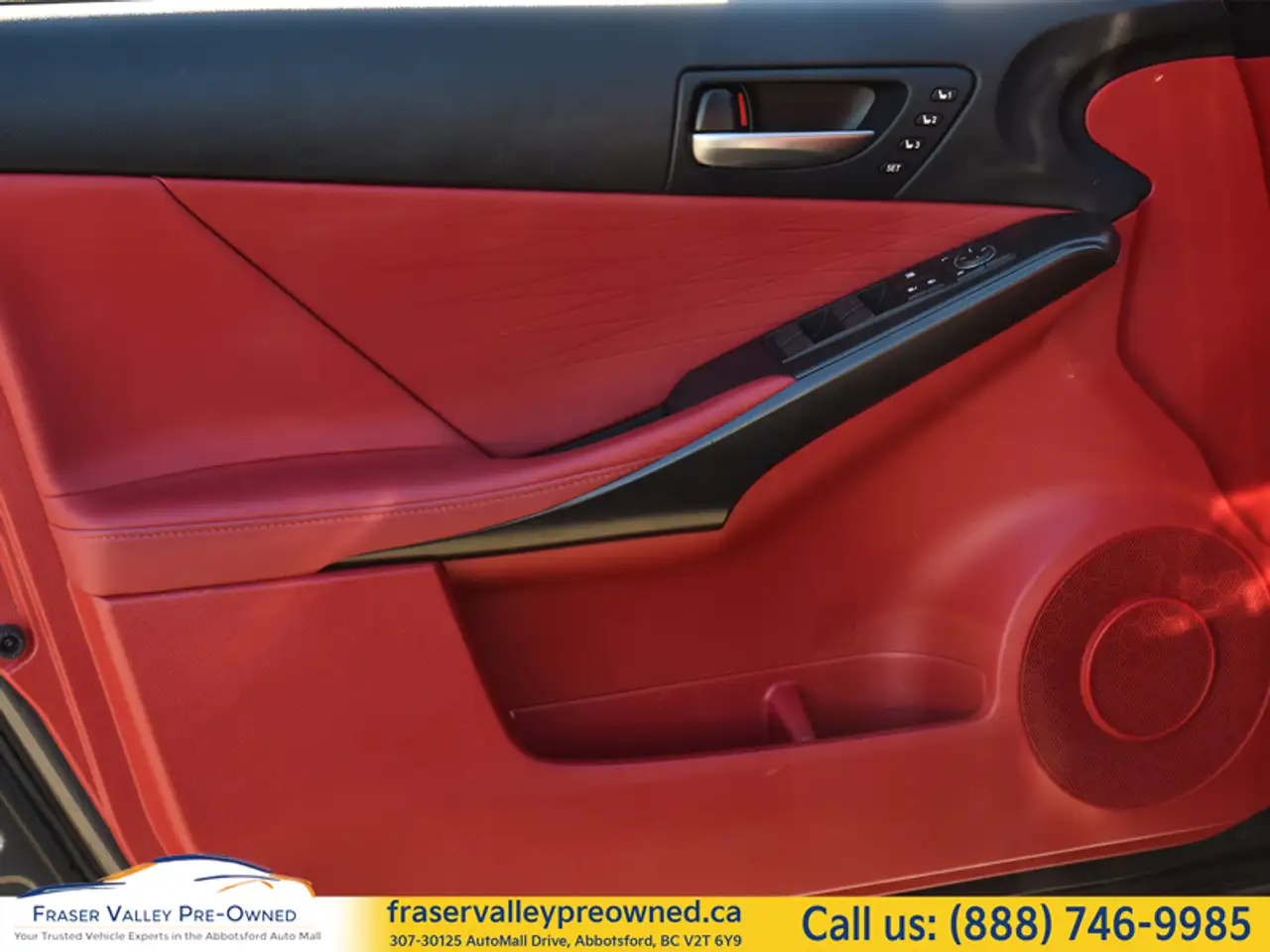 Lexus IS - Image 25