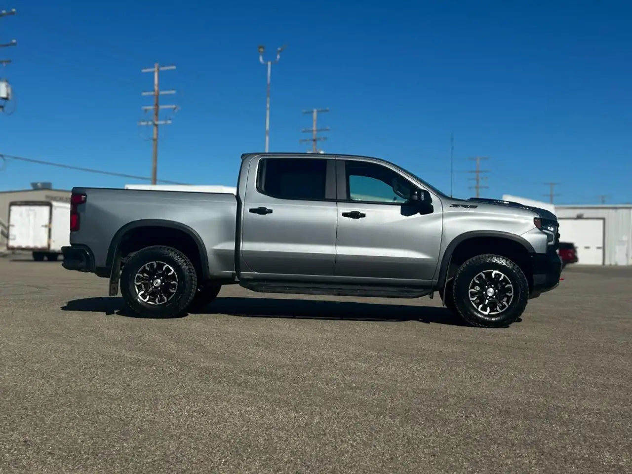 Chevrolet Silverado 1500 - Image 5