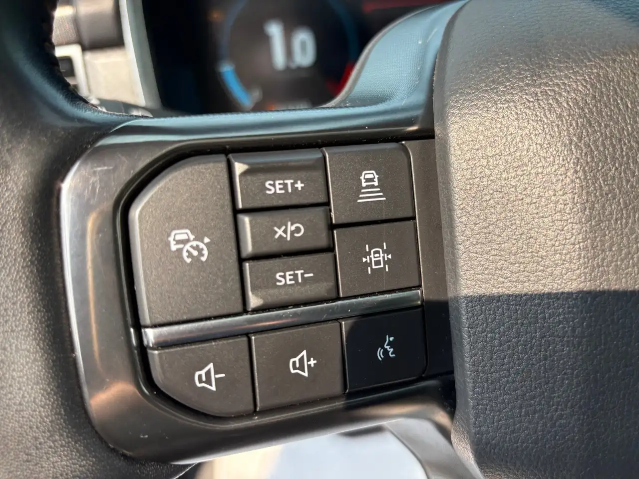 Ford F-150 - Image 13
