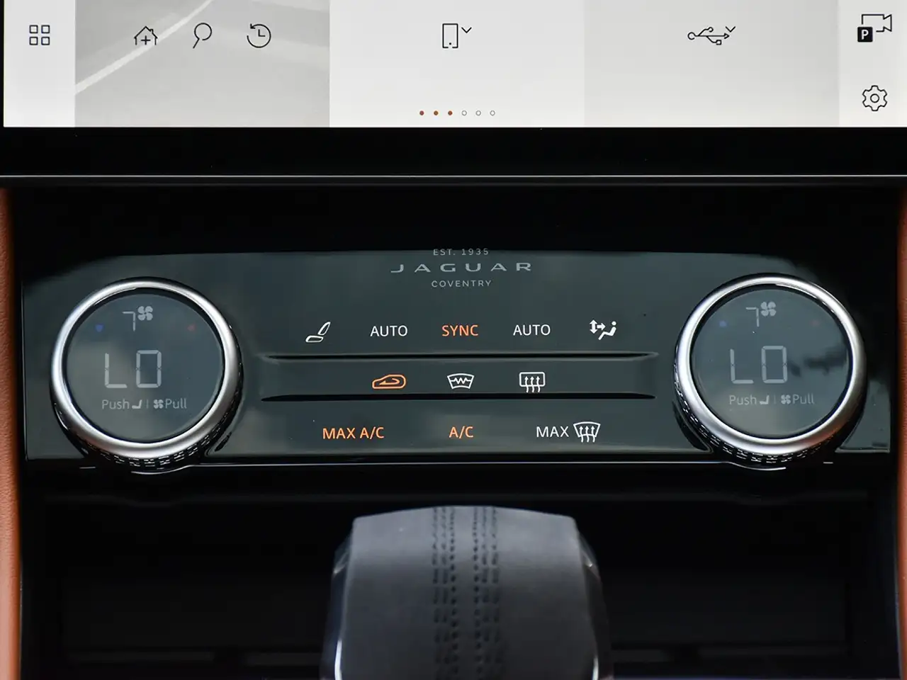 Jaguar F-Pace - Image 25