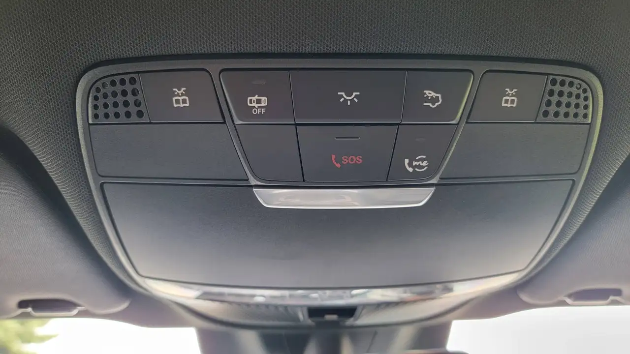 Mercedes-Benz GLC - Image 19