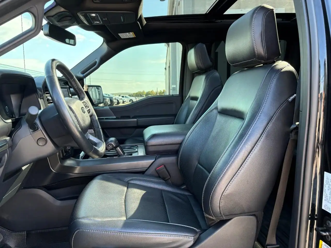 Ford F-150 - Image 11