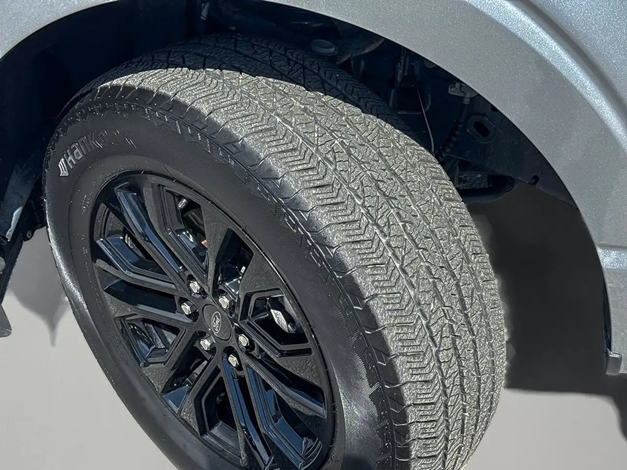 Ford F-150 - Image 11