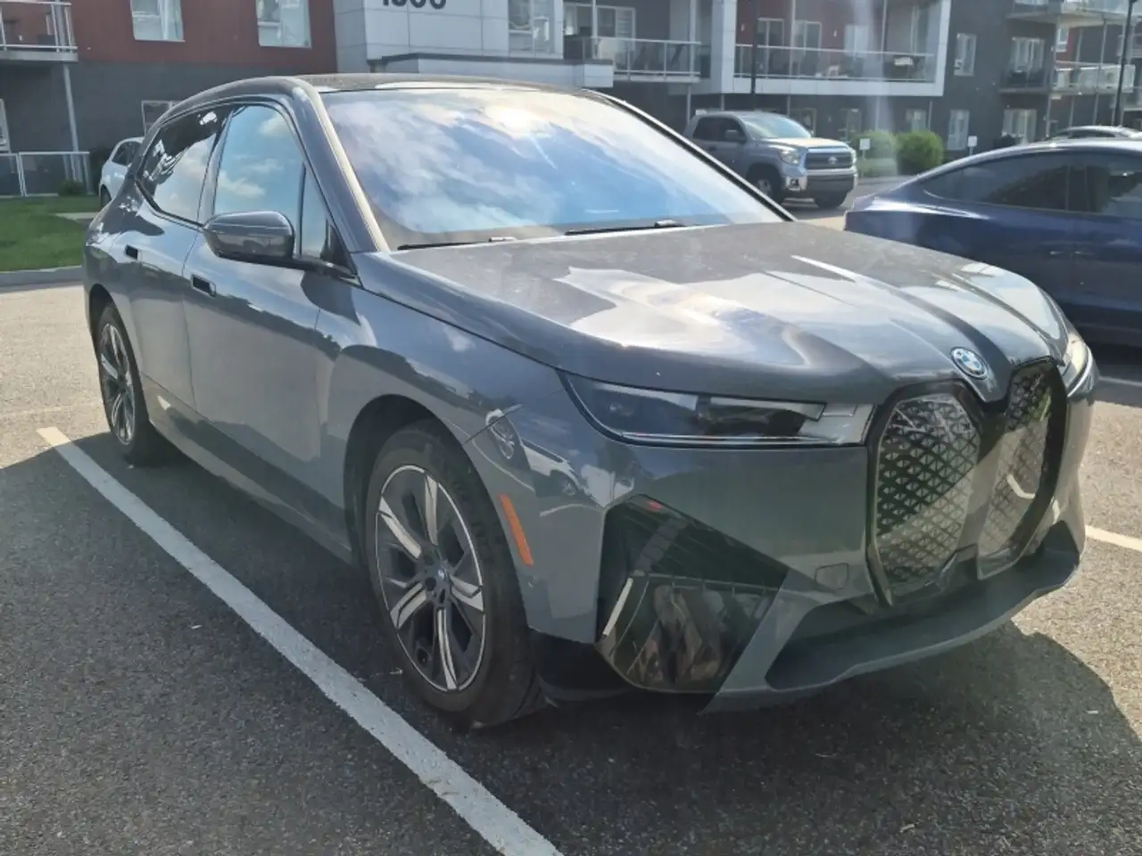 BMW iX - Image 3