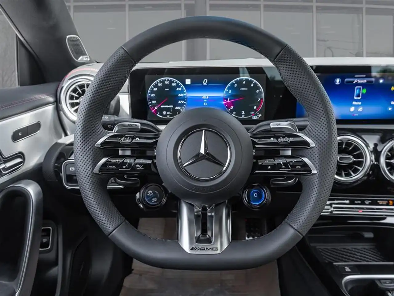 Mercedes-Benz CLA - Image 16