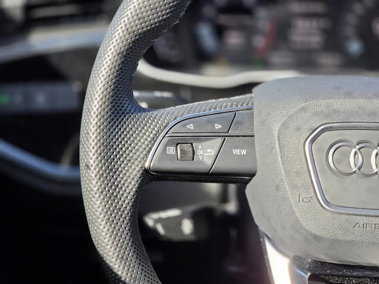 Audi Q3 - Image 26