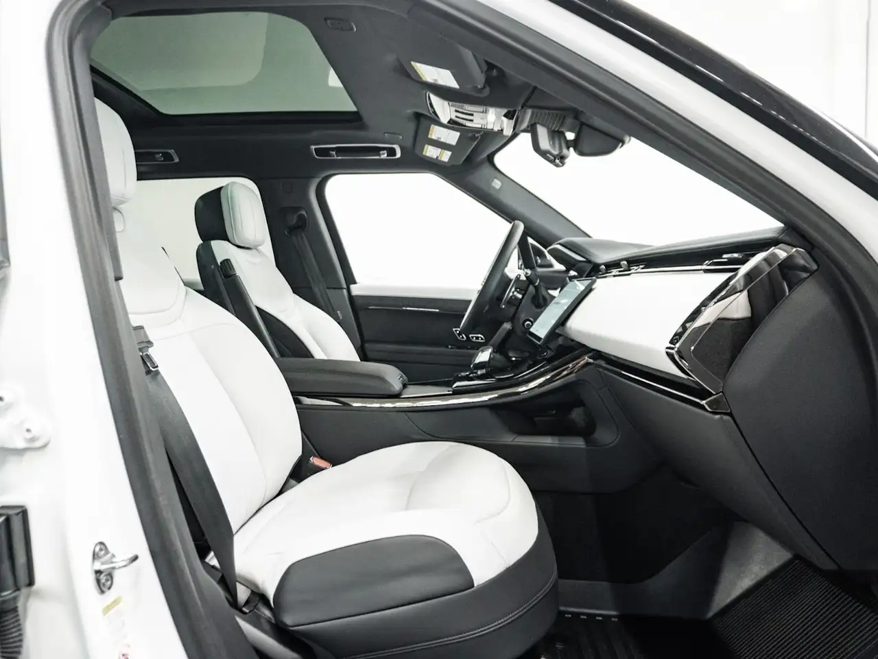 Land Rover Range Rover Sport - Image 5