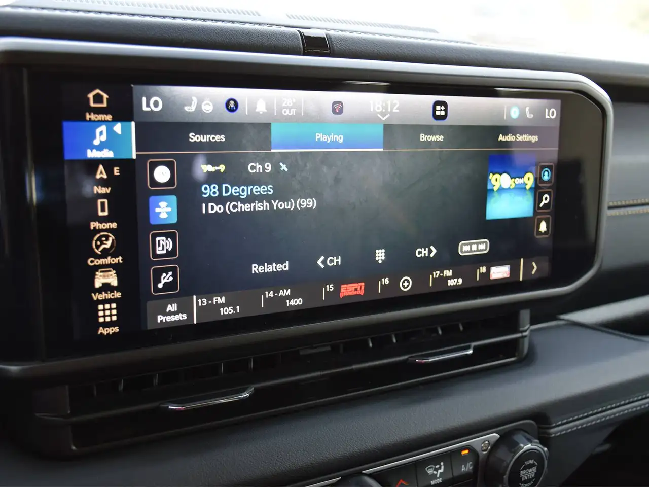 Jeep Wrangler - Image 22
