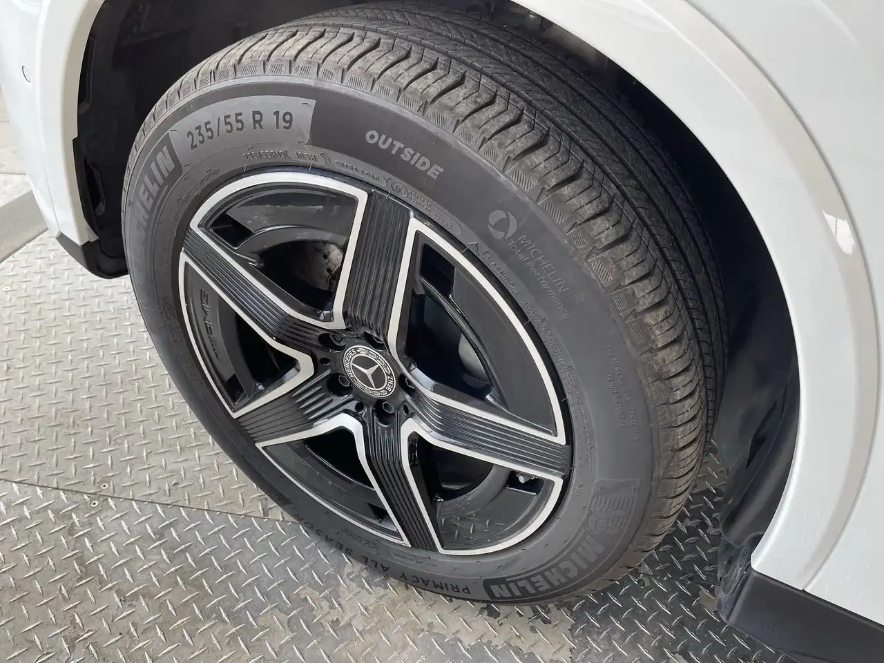 Mercedes-Benz GLC - Image 18