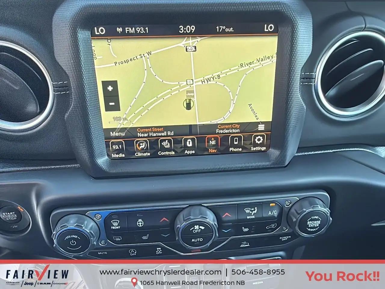 Jeep Wrangler - Image 12