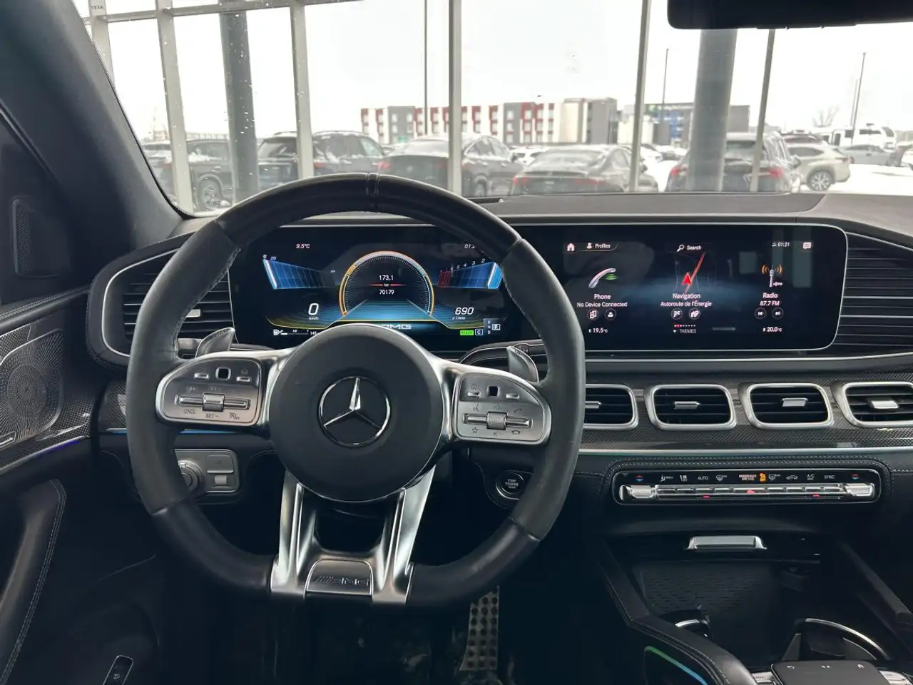 Mercedes-Benz GLE - Image 11