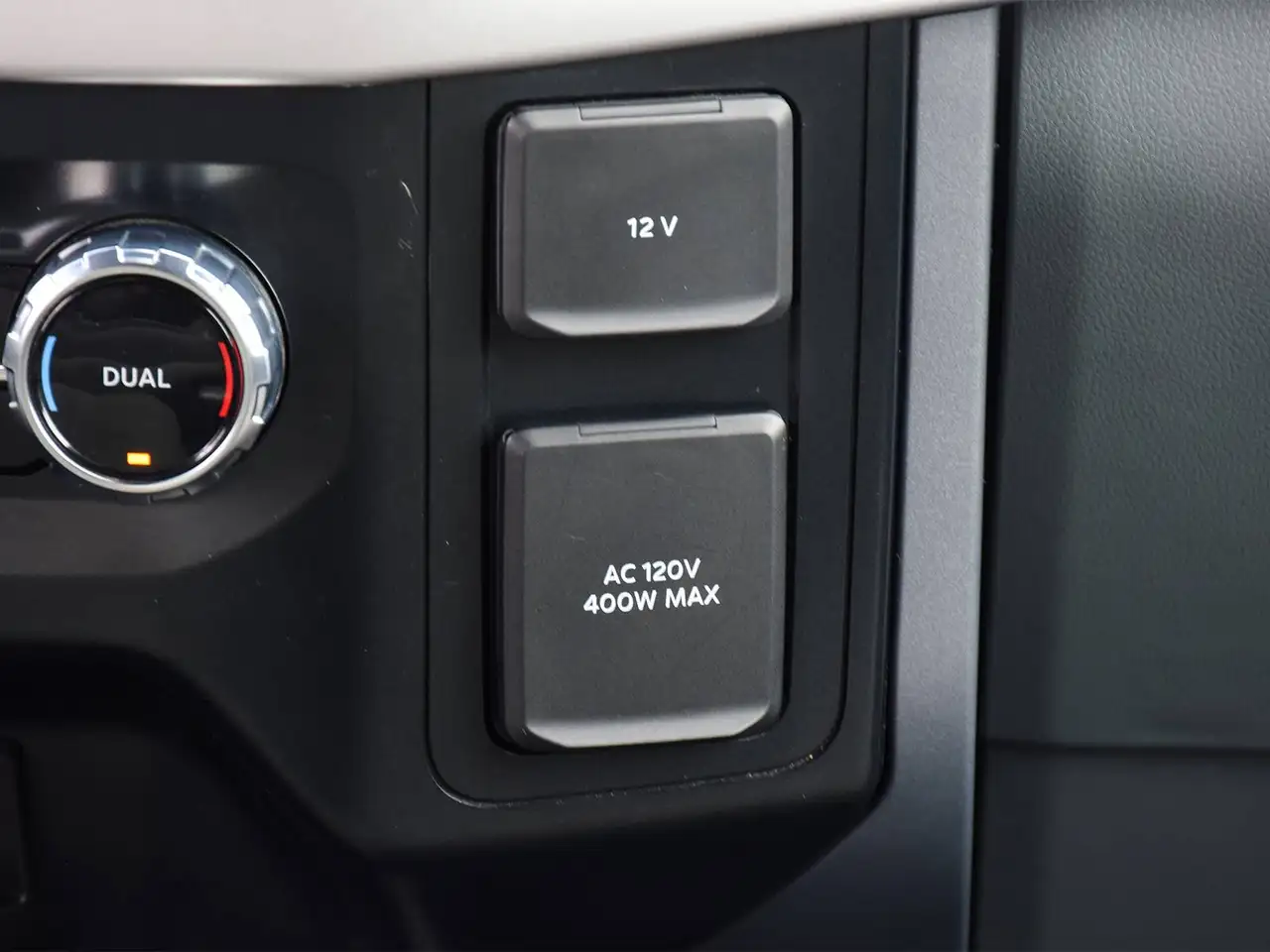 Ford F-150 - Image 21
