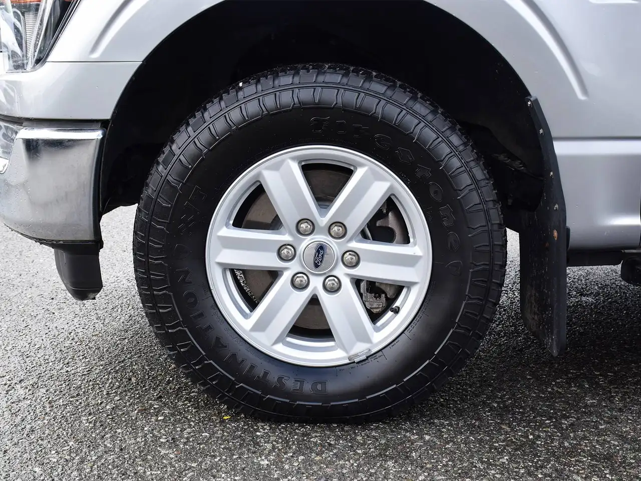 Ford F-150 - Image 28