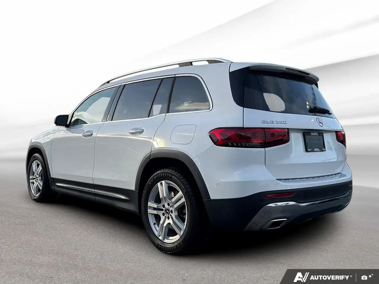 Mercedes-Benz GLB - Image 4