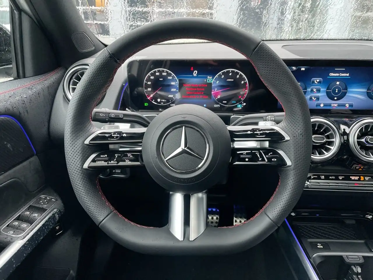 Mercedes-Benz GLB - Image 22