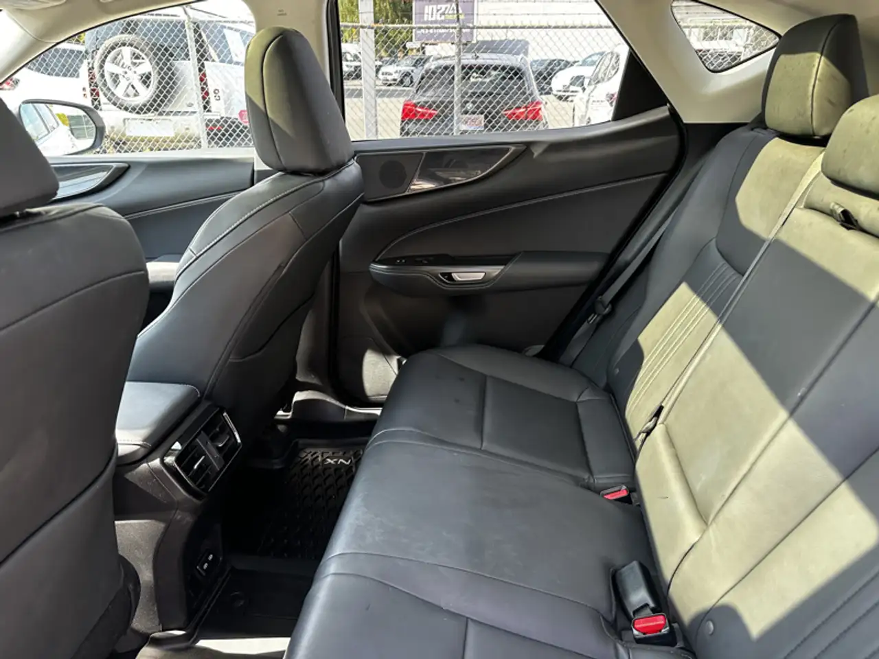 Lexus NX - Image 18