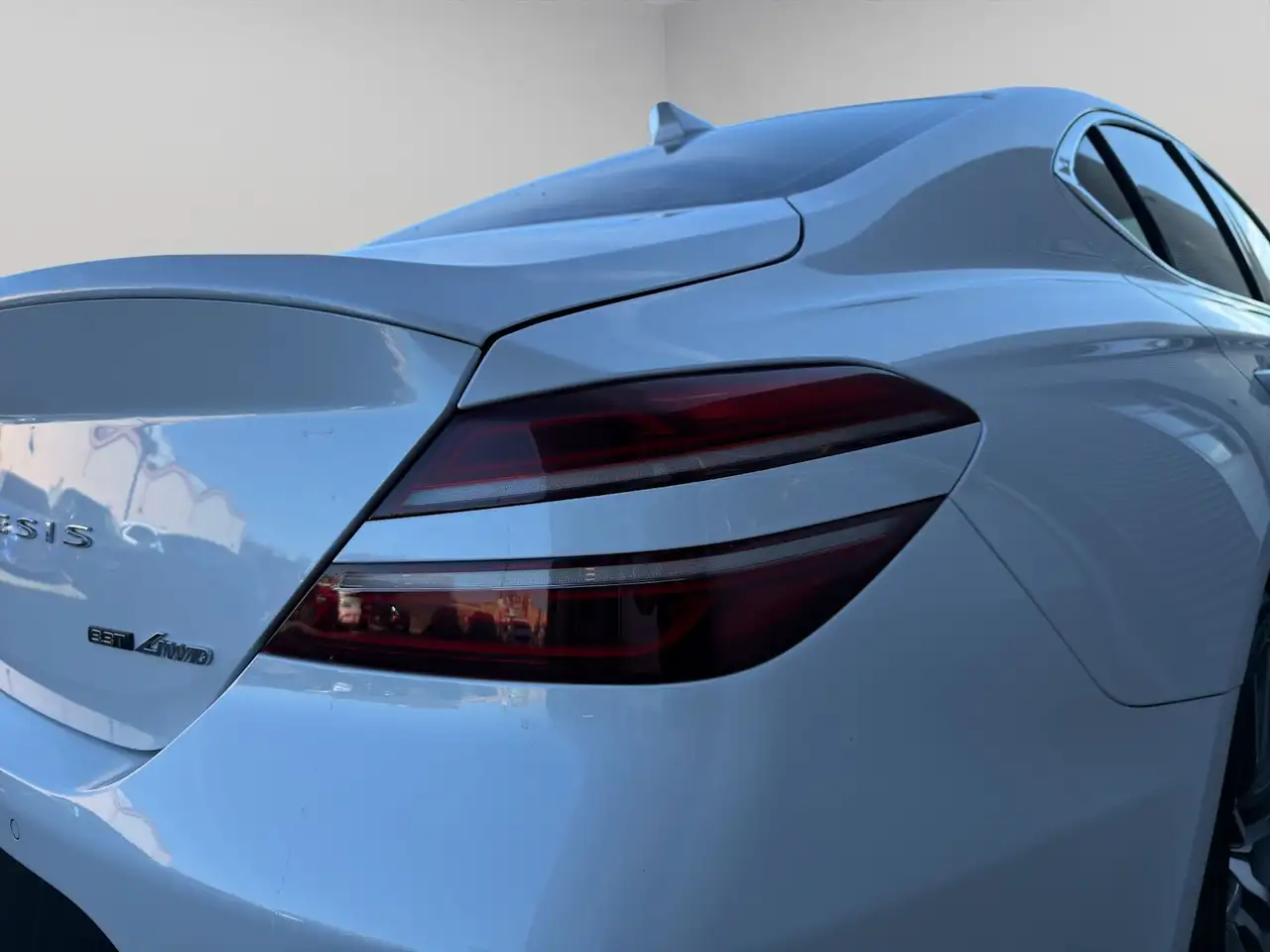 Genesis G70 - Image 9