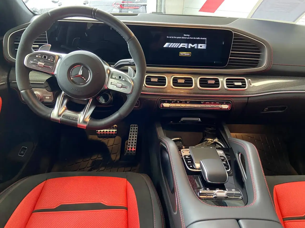Mercedes-Benz GLE - Image 16