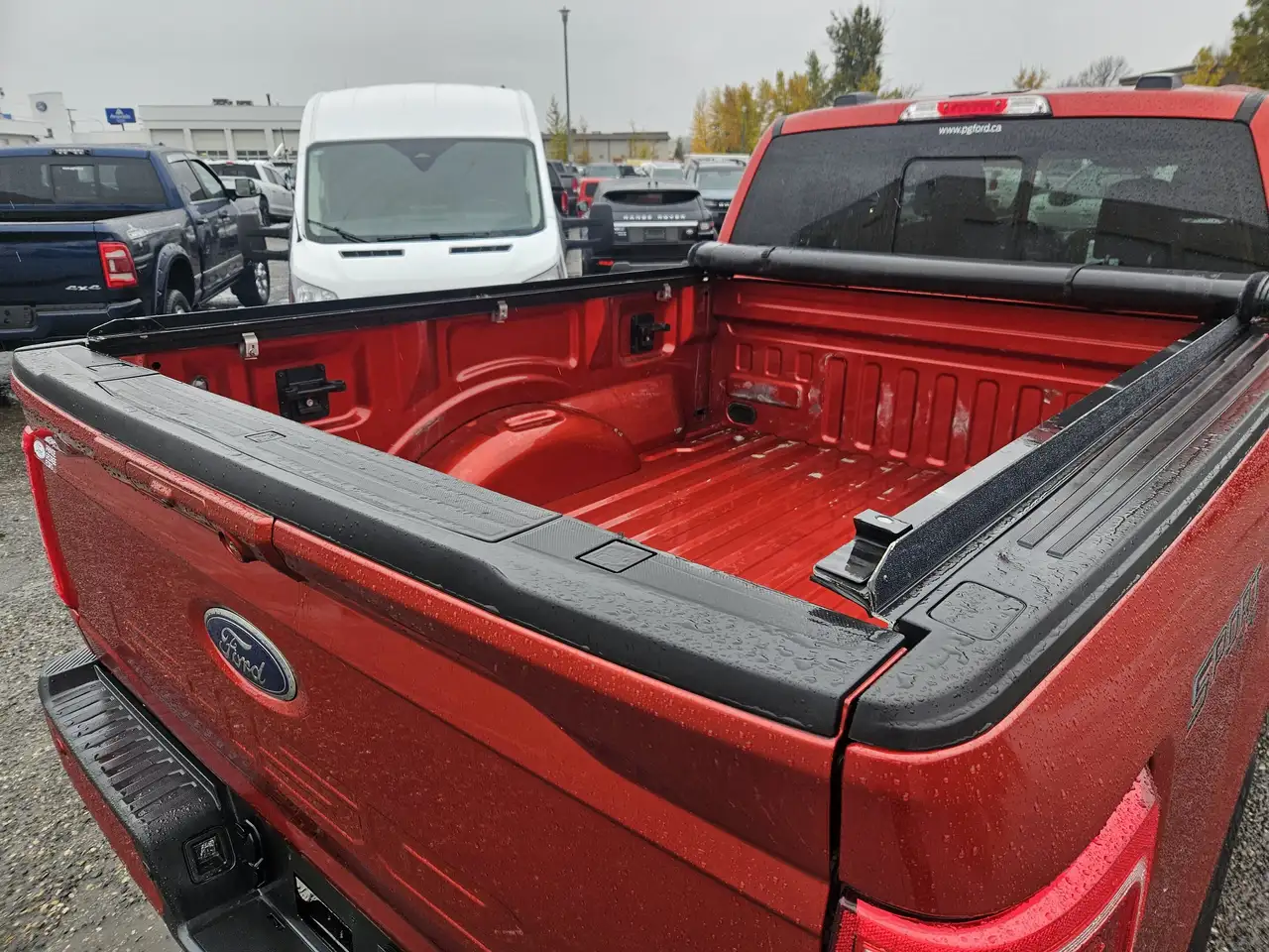 Ford F-150 - Image 27