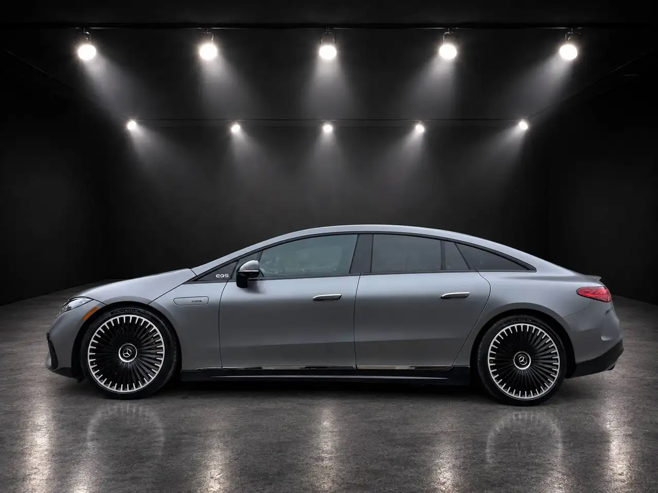 Mercedes-Benz EQS - Image 6
