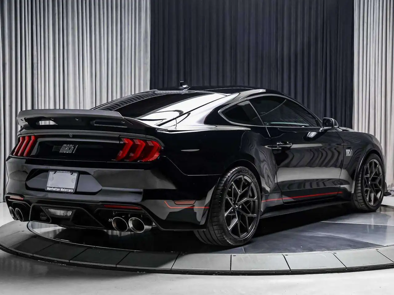 Ford Mustang - Image 7