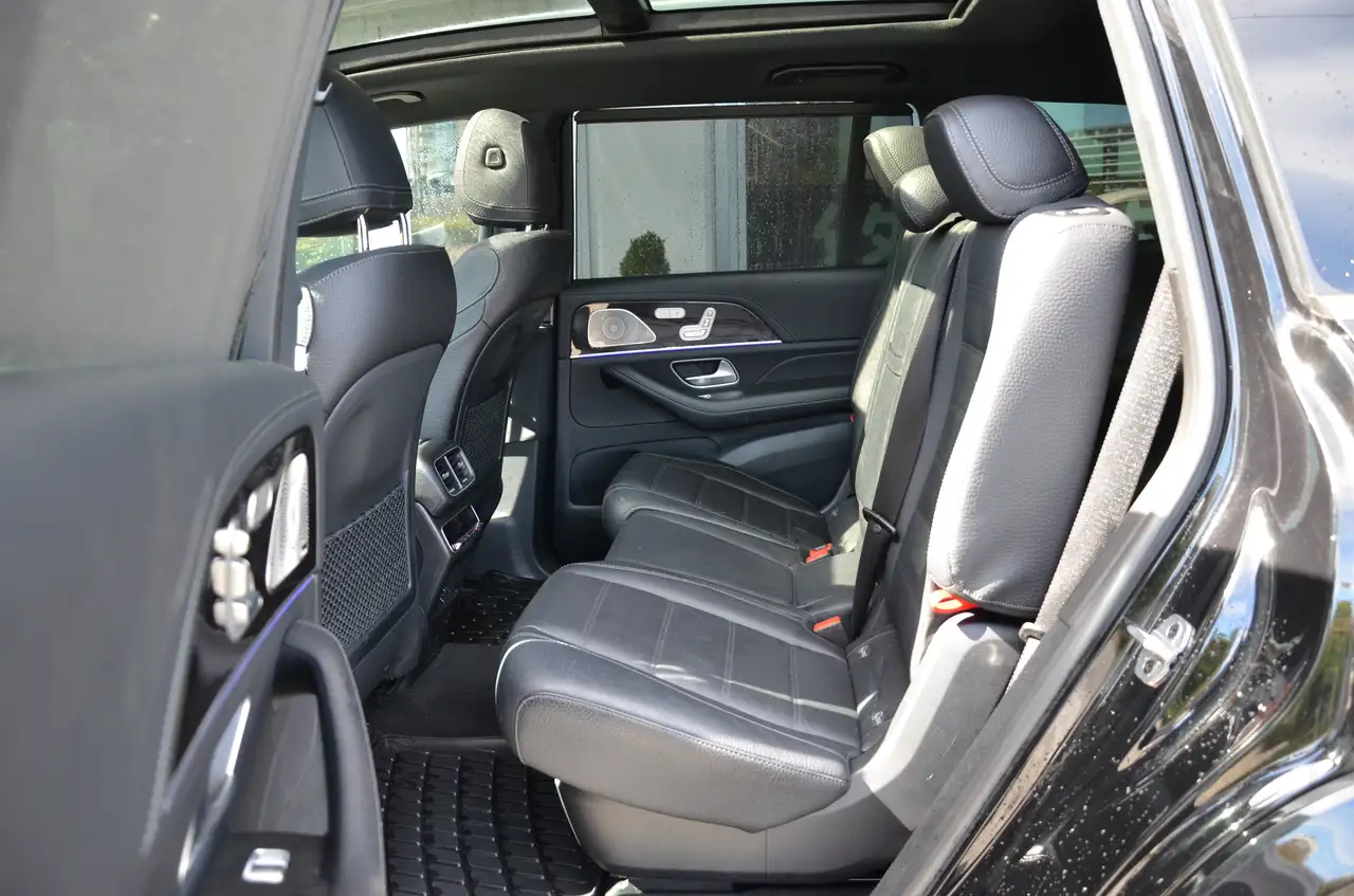 Mercedes-Benz GLS - Image 16