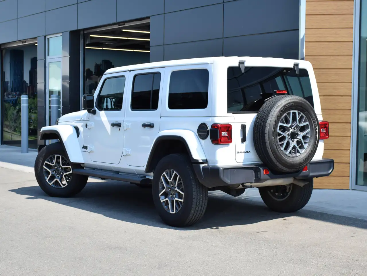 Jeep Wrangler - Image 4