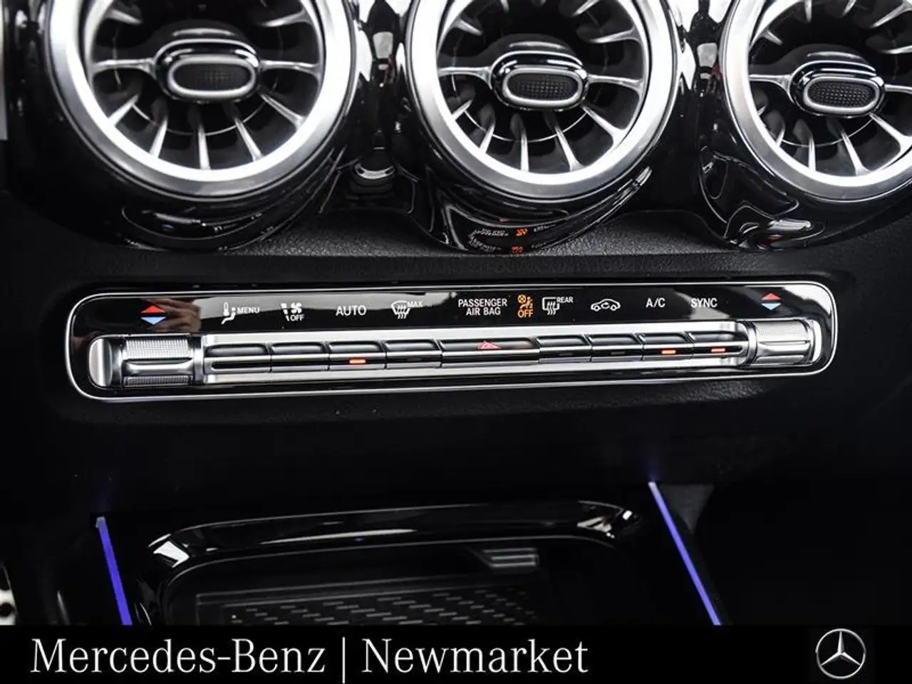 Mercedes-Benz GLB - Image 15