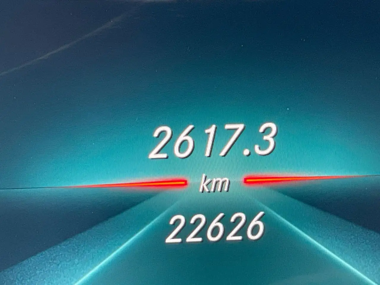 Mercedes-Benz GLC - Image 23