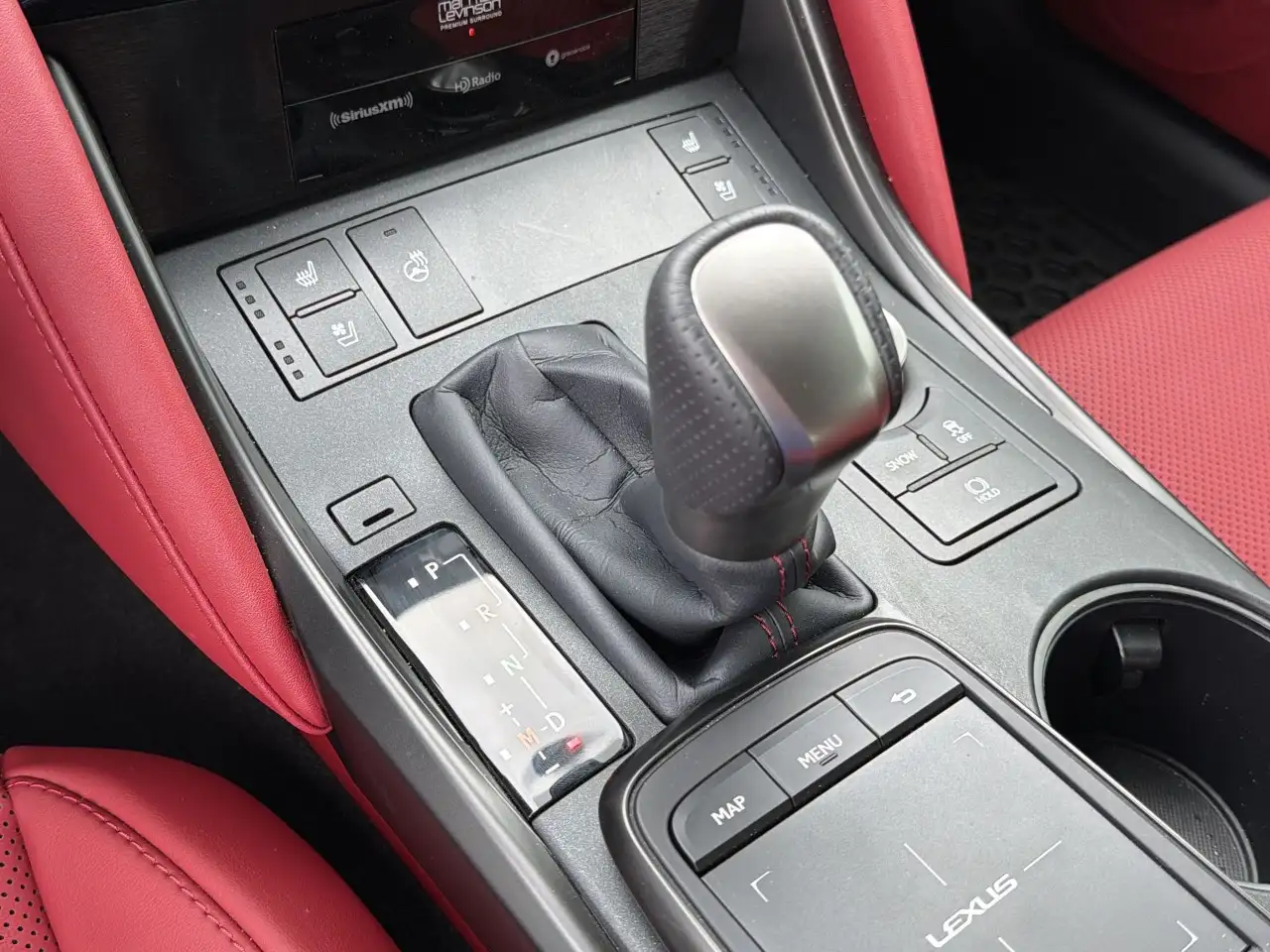 Lexus IS - Image 21