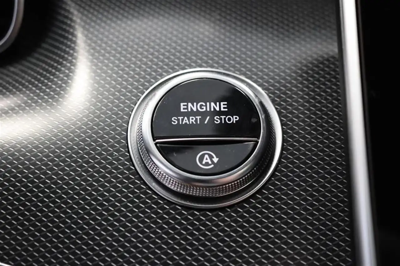 Mercedes-Benz CLE - Image 14