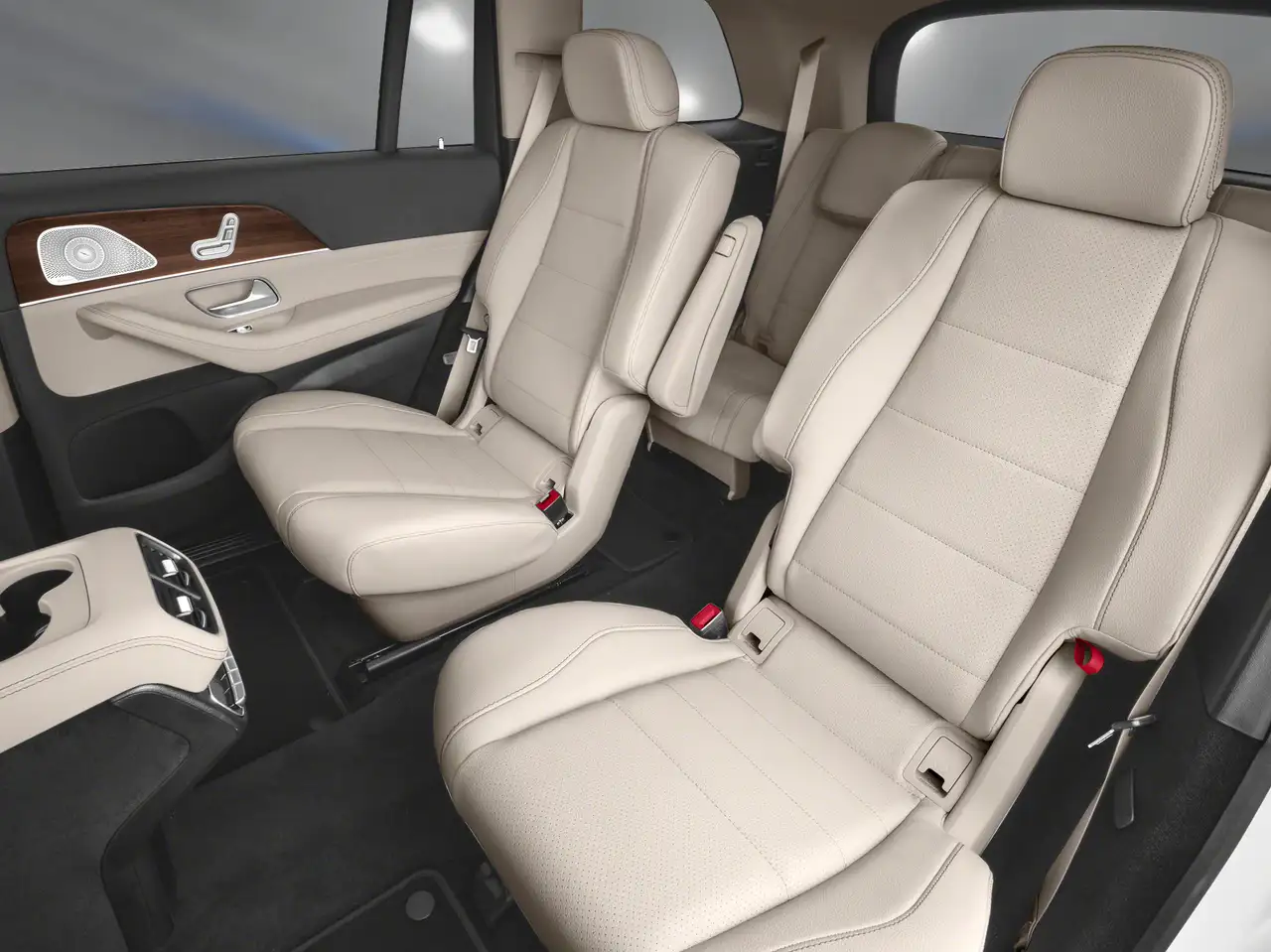 Mercedes-Benz GLS - Image 9