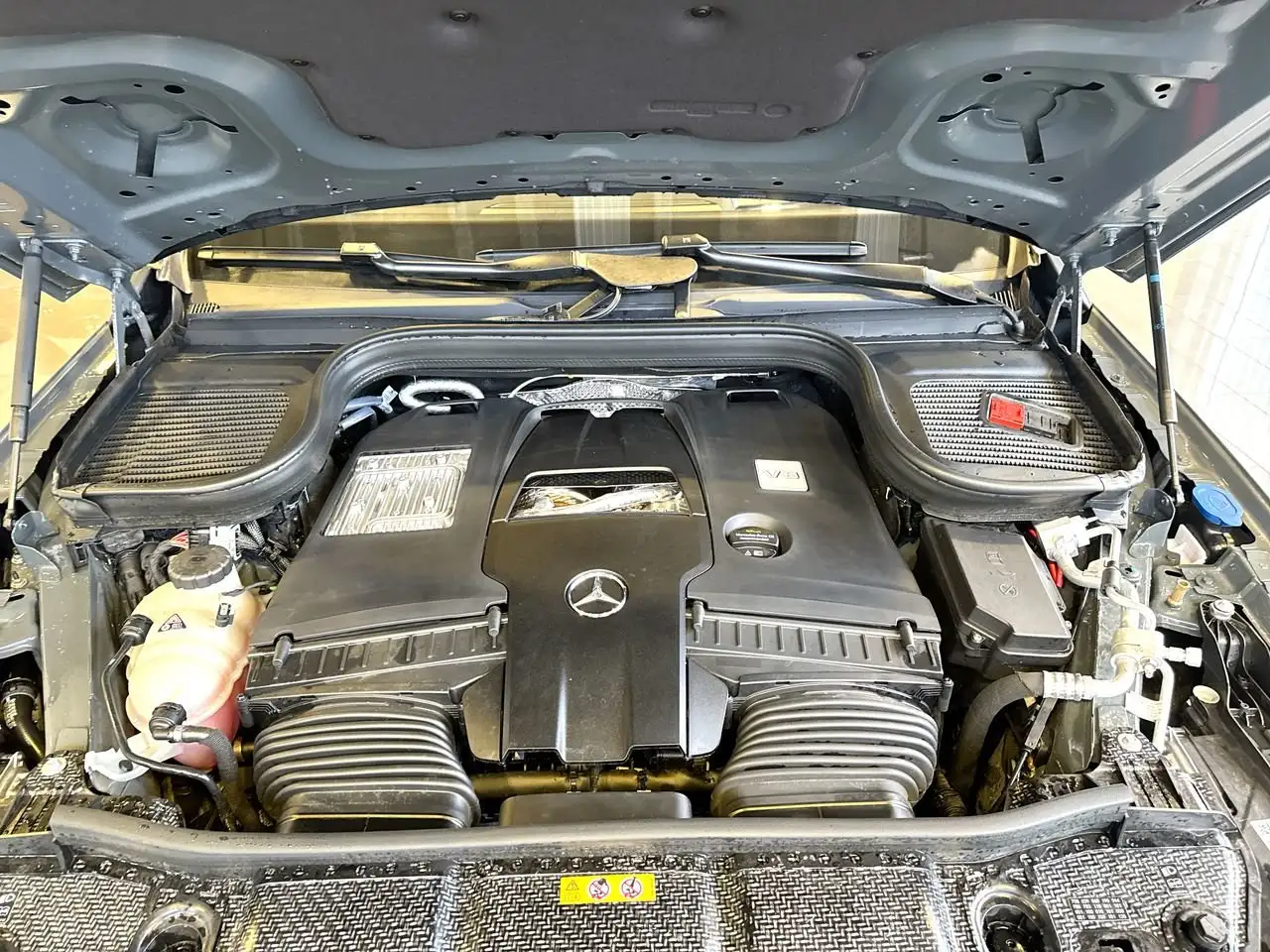 Mercedes-Benz GLE - Image 30