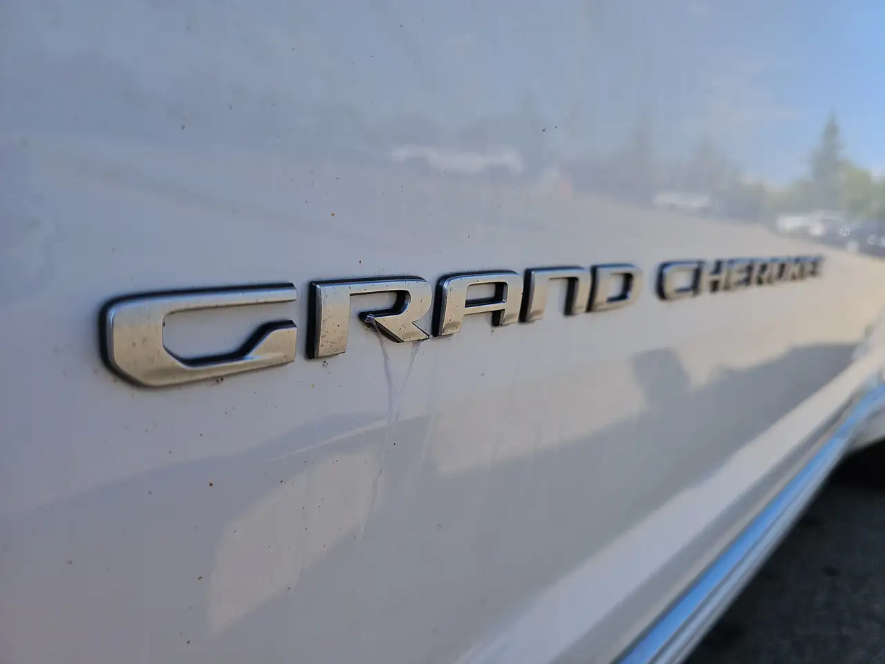 Jeep Grand Cherokee - Image 13