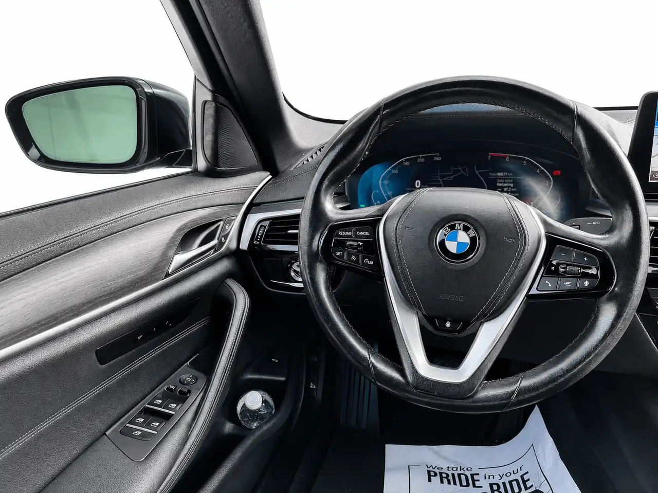 BMW 5 Series - Image 11