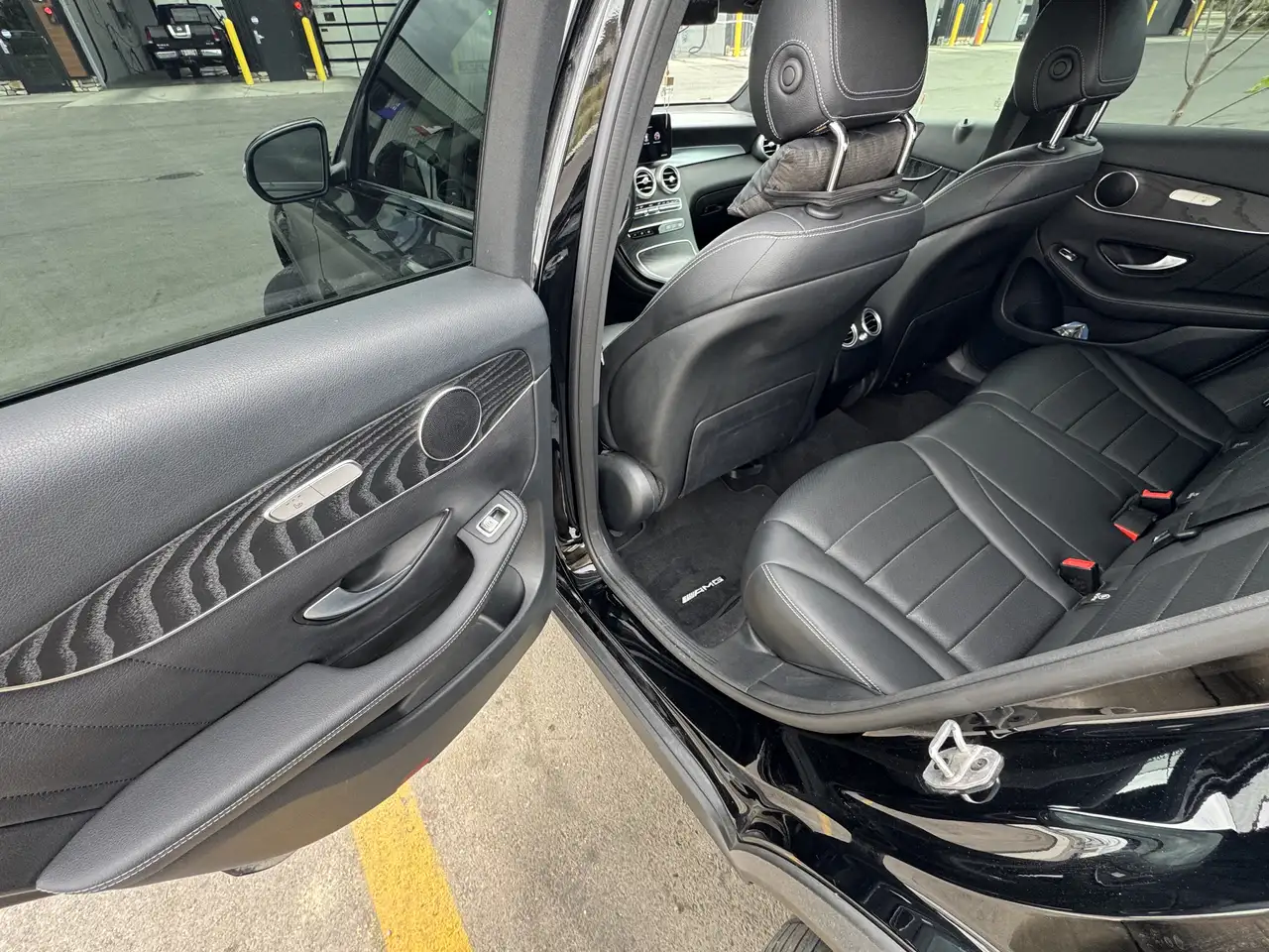 Mercedes-Benz GLC - Image 20