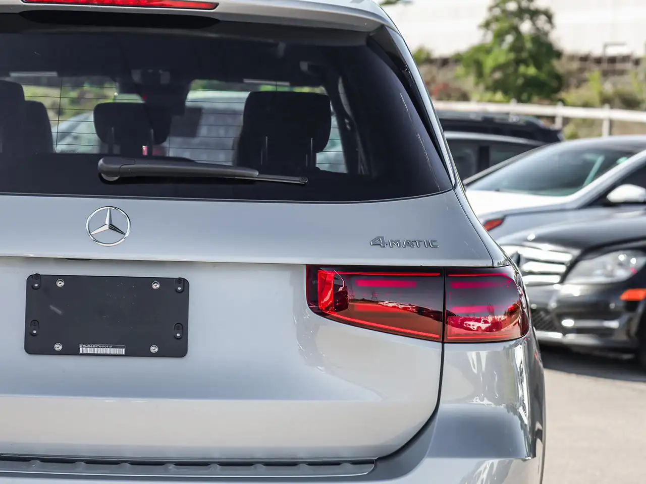 Mercedes-Benz GLB - Image 10