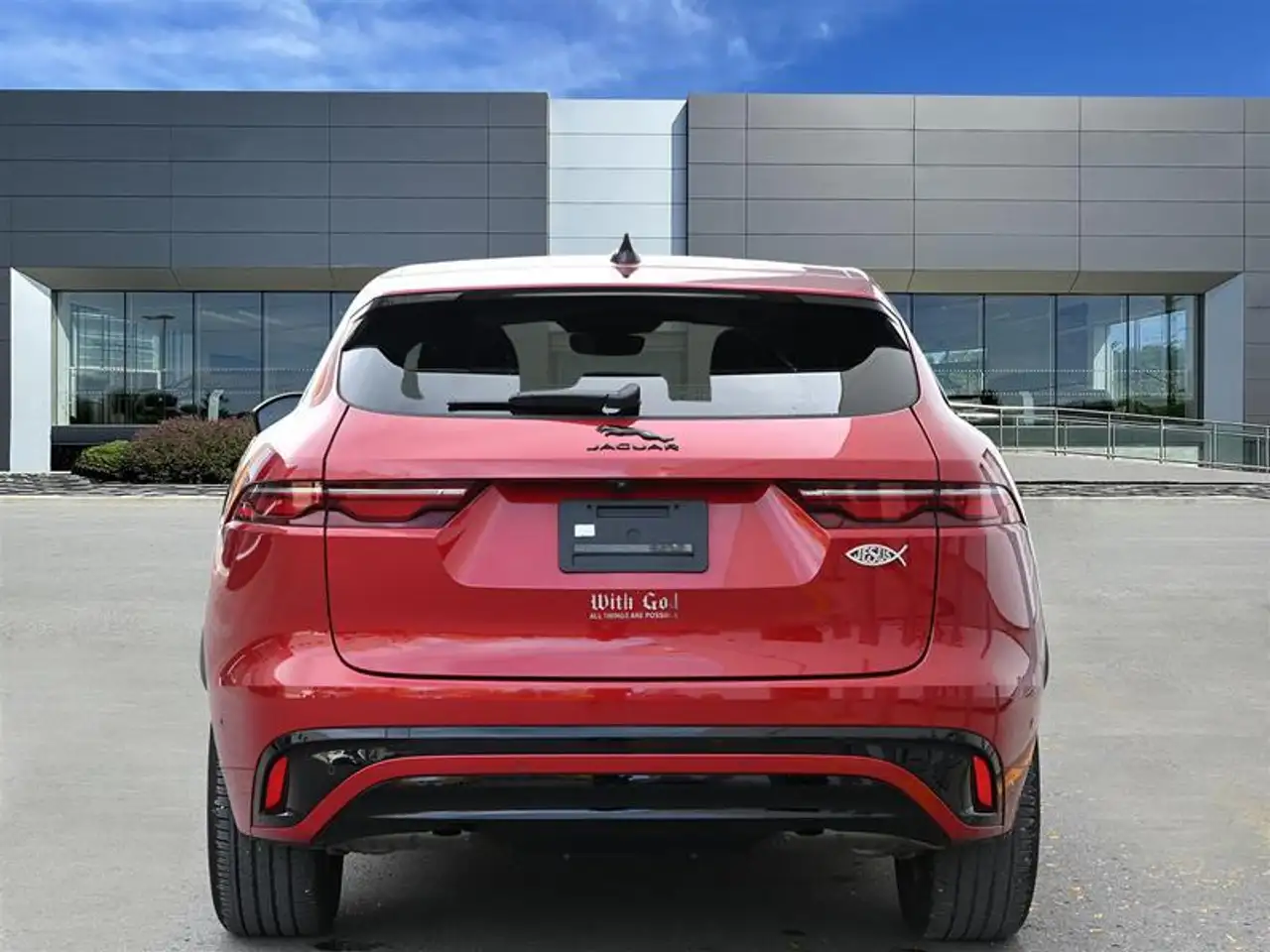 Jaguar F-Pace - Image 8