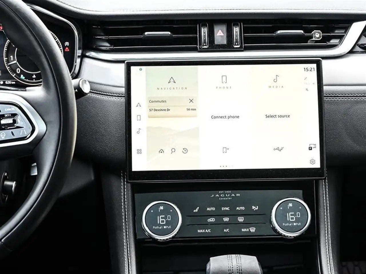 Jaguar F-Pace - Image 22