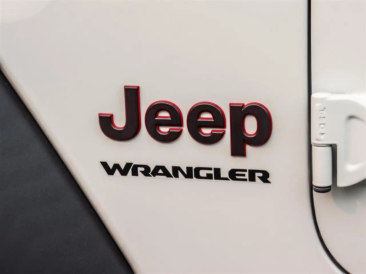 Jeep Wrangler - Image 17